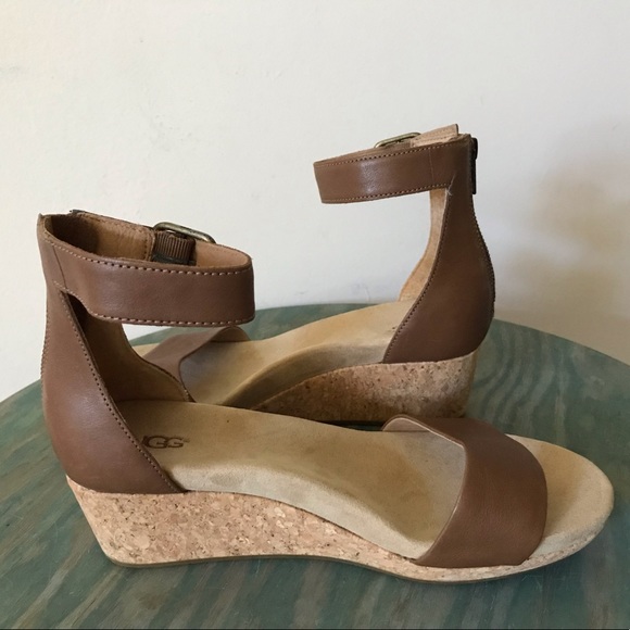Ugg Womens Zoe II Ankle Strap Sandal Brown woman’s size 9.5 NEW without box - Picture 5 of 12